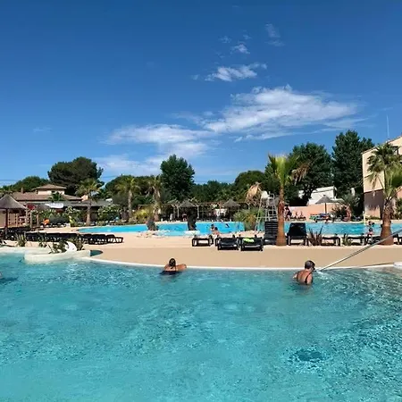 Les Sables Du Midi Semesterpark *